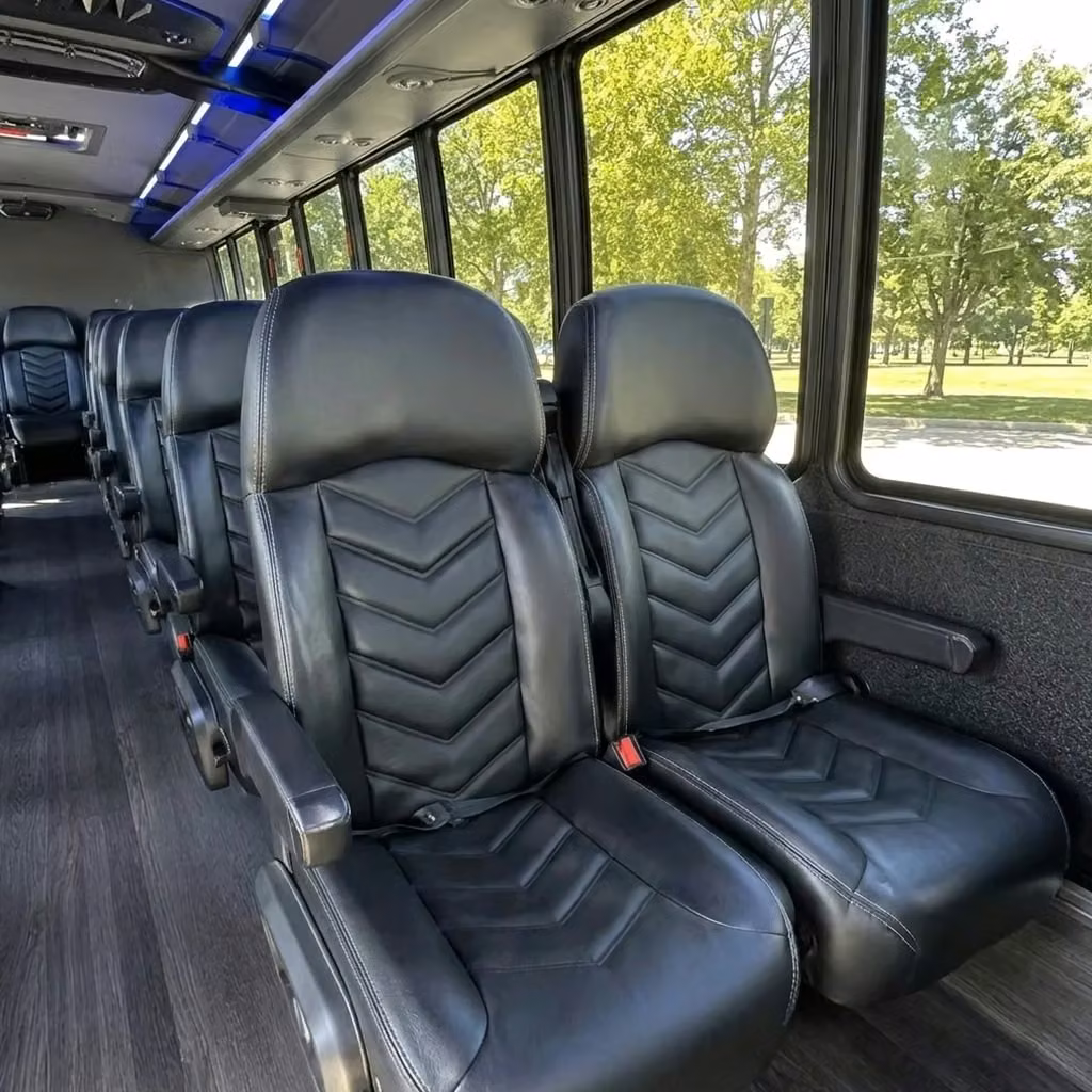 torrington 28 passenger minibus seating
