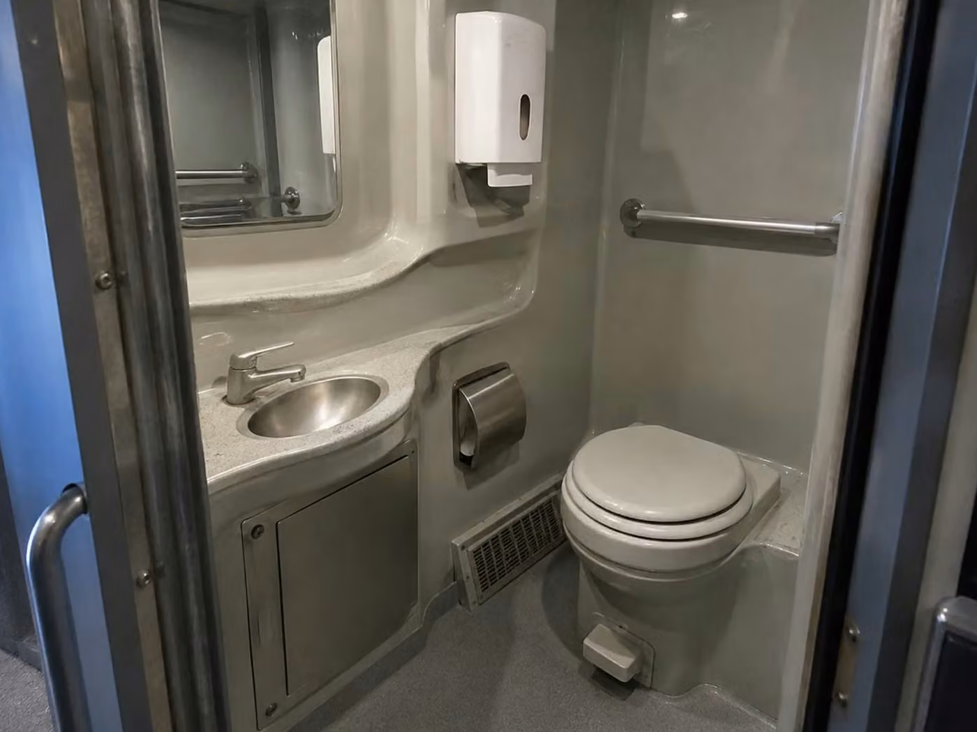 torrington 56 passenger charter bus onboard restroom