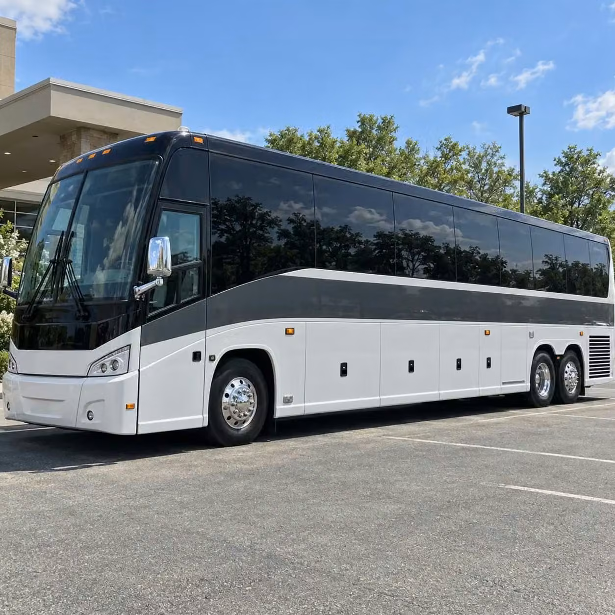 torrington charter bus transportation to pratt and whitney stadium at rentschler field