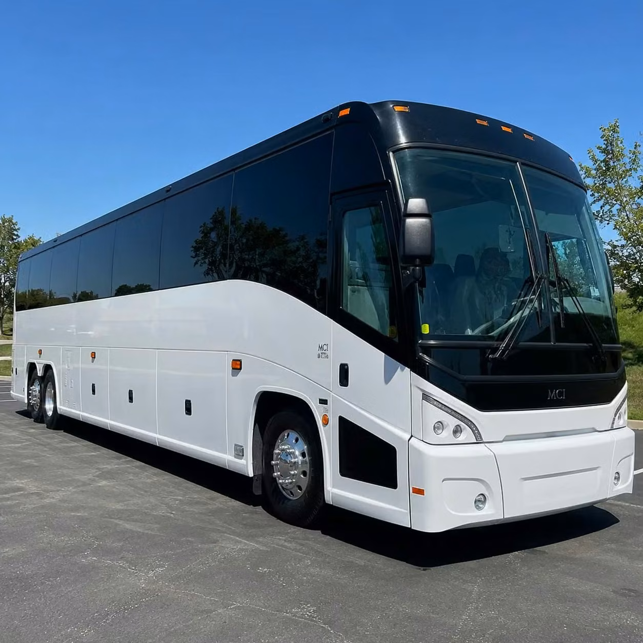 torrington private airport shuttles for torrington business trips