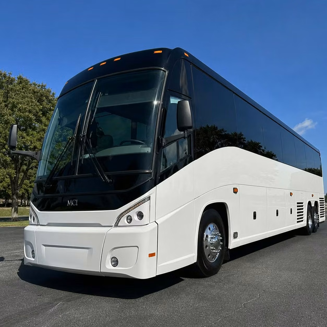 torrington round trip hotel shuttles for out of town festival fans